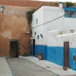 Tour città imperiali del marocco 2026 Scopri il fascino senza tempo del Marocco con questo tour delle sue Città Imperiali, un viaggio di 8 giorni e 7 notti che ti condurrà attraverso le principali gemme storiche e culturali del paese. Dalla vivace Marrakech alla capitale Rabat, passando per la storica Fes e l’affascinante Meknes, ogni tappa di questo itinerario ti offrirà un'immersione completa nella ricca eredità del Marocco. Preparati a esplorare antiche medine, sontuosi palazzi e spettacolari moschee, il tutto accompagnato da paesaggi mozzafiato che spaziano dalle montagne dell'Atlante alle lussureggianti oasi del sud. Questo tour è l'occasione perfetta per vivere un'esperienza autentica e memorabile, alla scoperta dei tesori nascosti di questo straordinario paese.